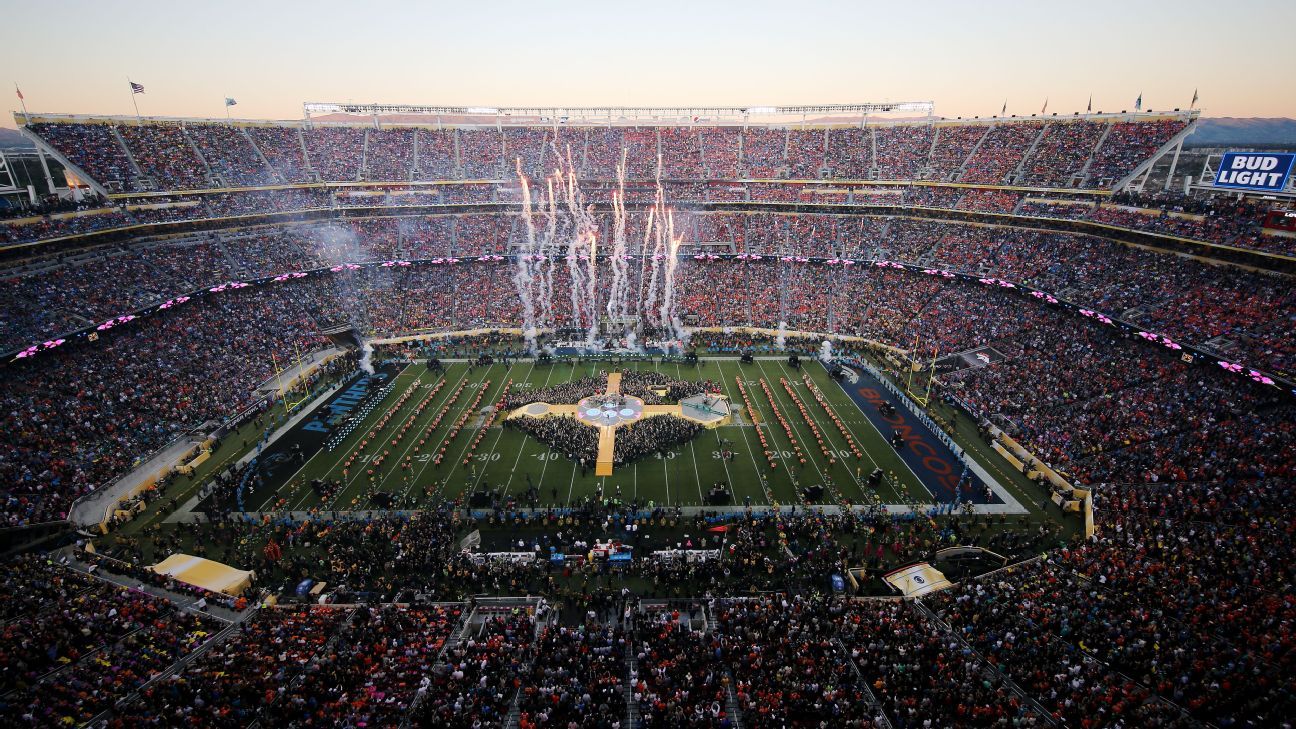 Drone over stadium disrupts Seahawks game in Seattle, a day after