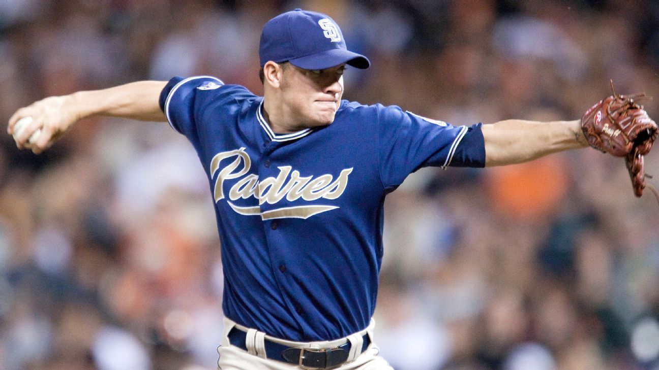 Peavy returns to Padres as special asst. to CEO