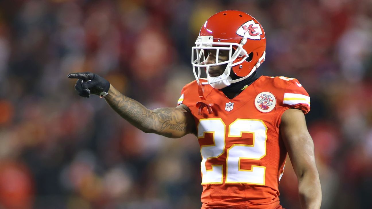 Kansas City Chiefs fan reaction to Marcus Peters trade seems familiar - The  Phinsider