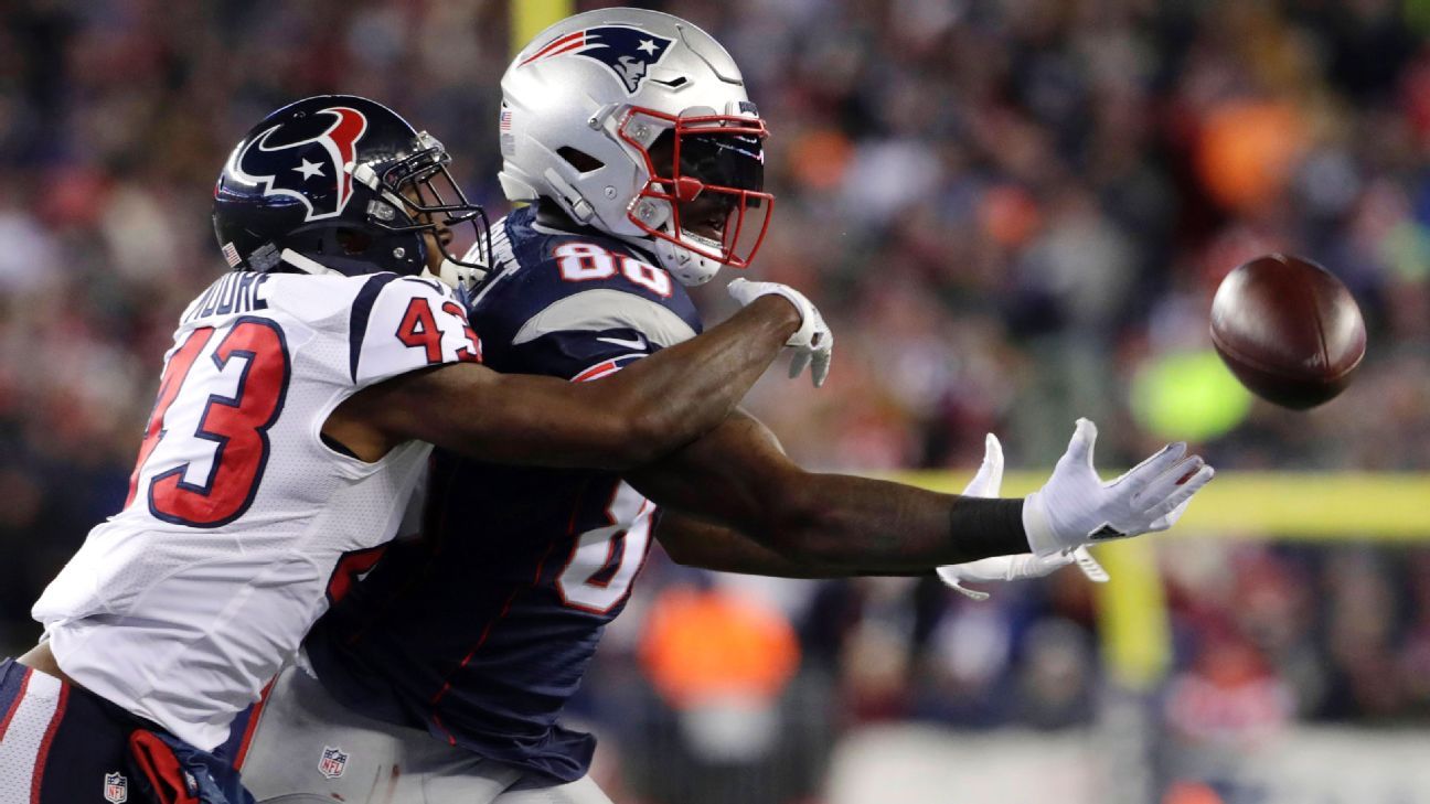 Martellus Bennett traded to Patriots; Bears, N.E. swap picks