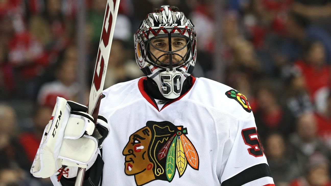 Blackhawks' Corey Crawford returns after testing positive for COVID-19