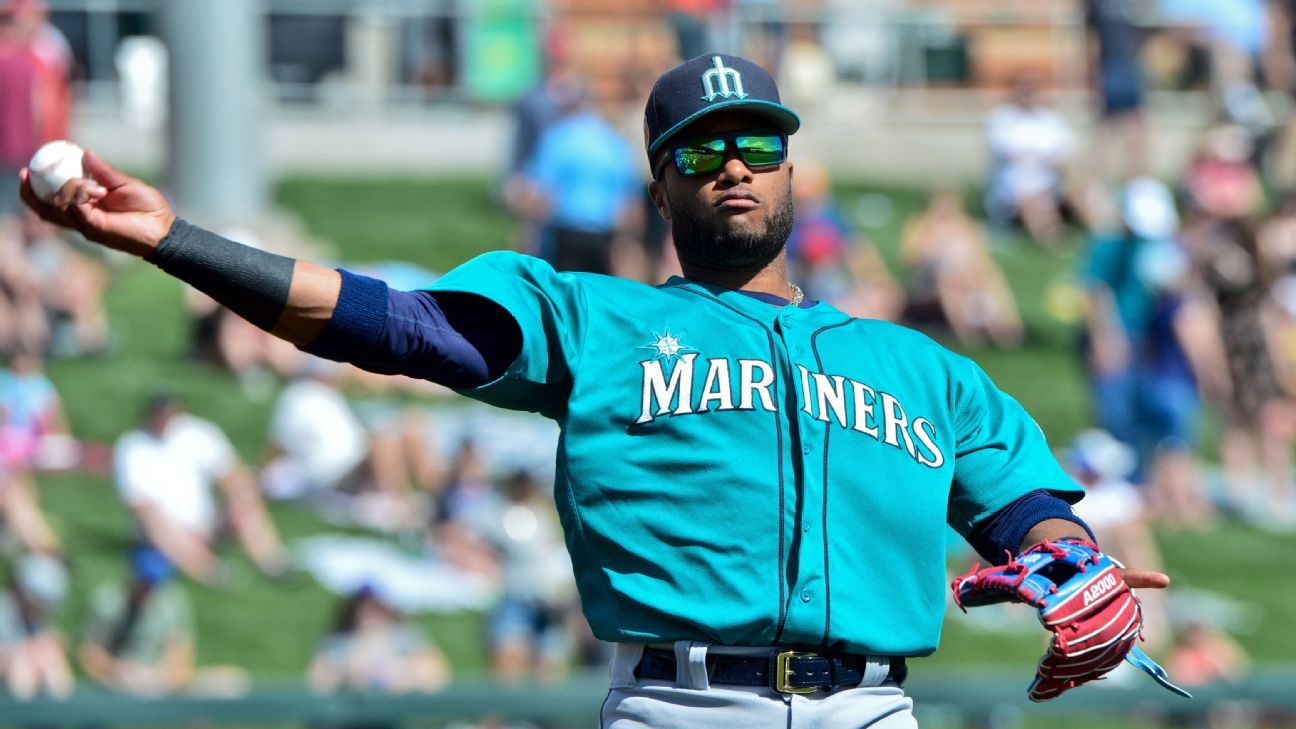 Robinson Cano leaves Seattle Mariners' game with quadriceps injury - ESPN