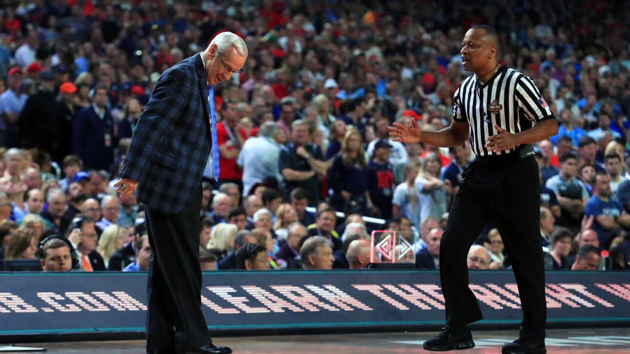 Referees, missed shots and poor play make for a national title game ESPN