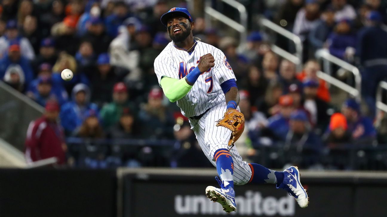 MLB Plugging Defensive Holes On Contending Teams