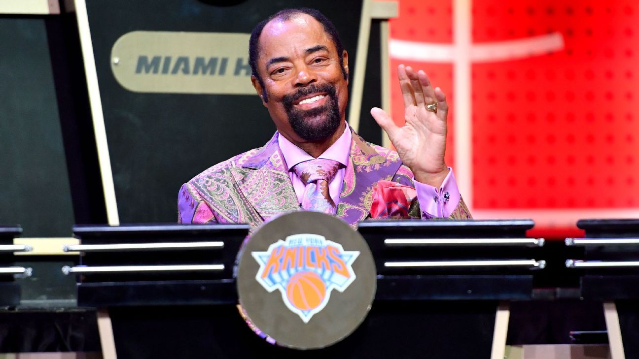 ESPN's Mechelle Voepel, Knicks' Walt Frazier, NBC's Dick Ebersol named Curt Gowd..