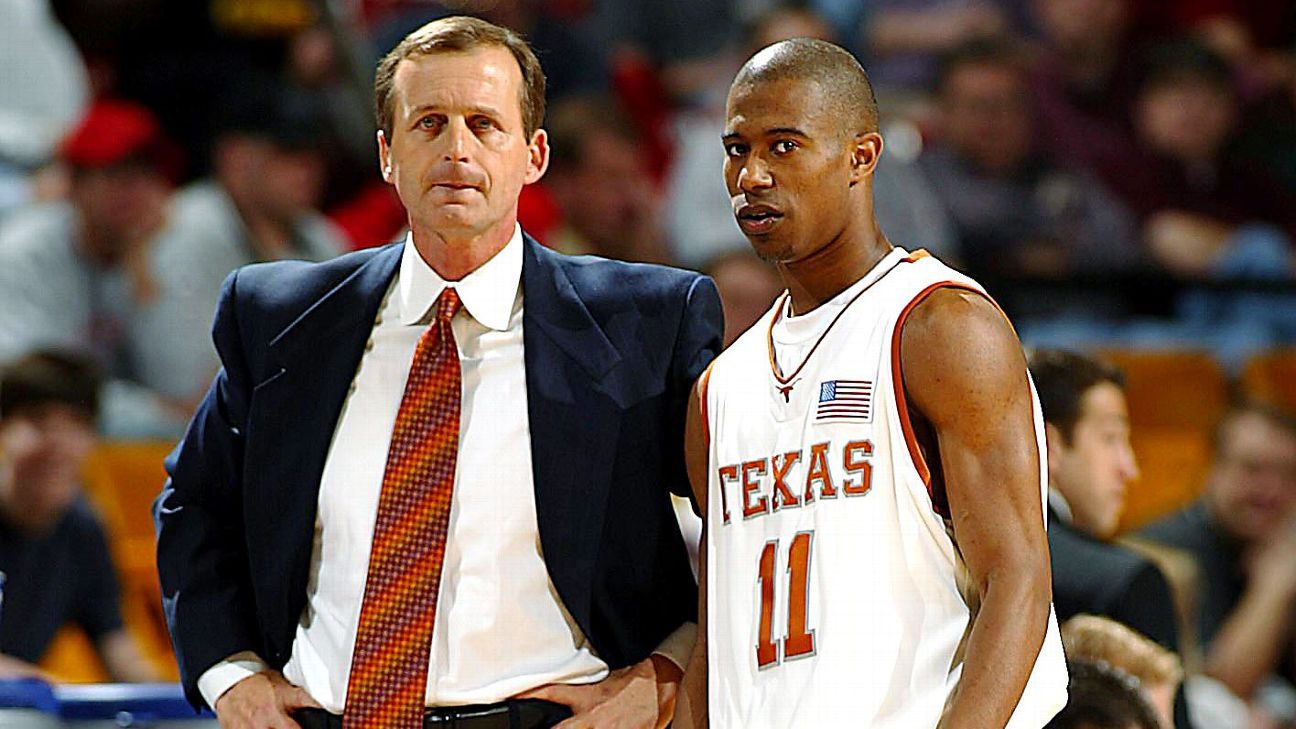 Former Texas Longhorns star T.J. Ford graduates, cites Rick Barnes 'vision'