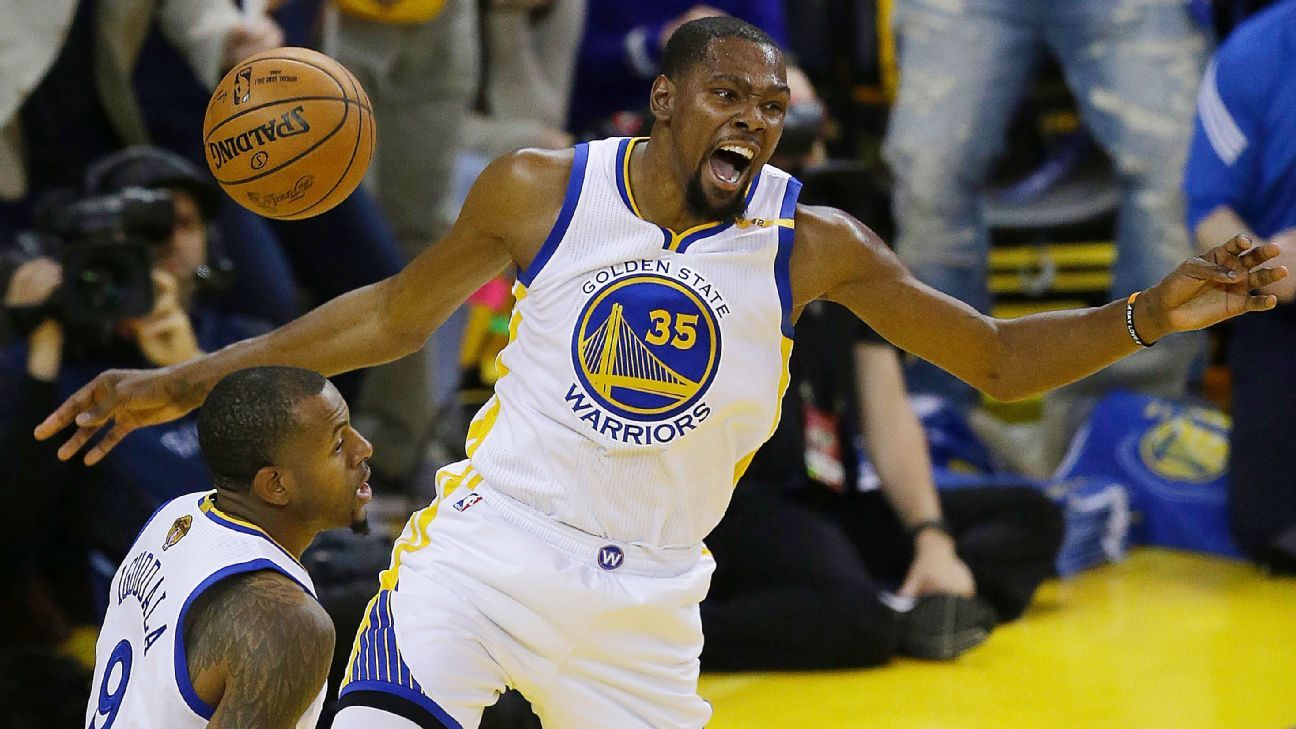 Kevin Durant delivers opening wallop in Warriors� historic