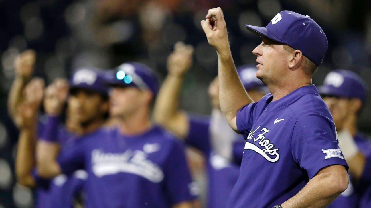 Texas A&M hires TCU's Jim Schlossnagle as its next baseball coach