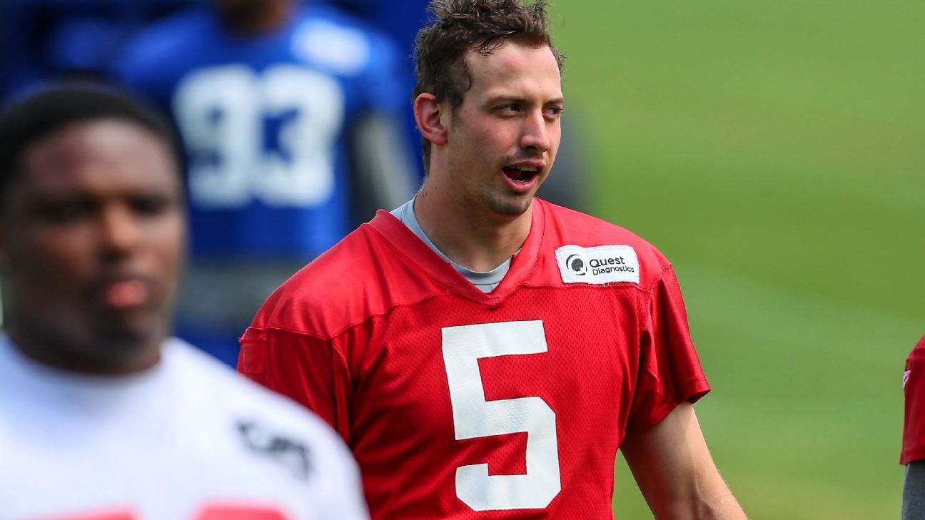 New York Giants training camp: Eli Manning, Davis Webb stand out in practice