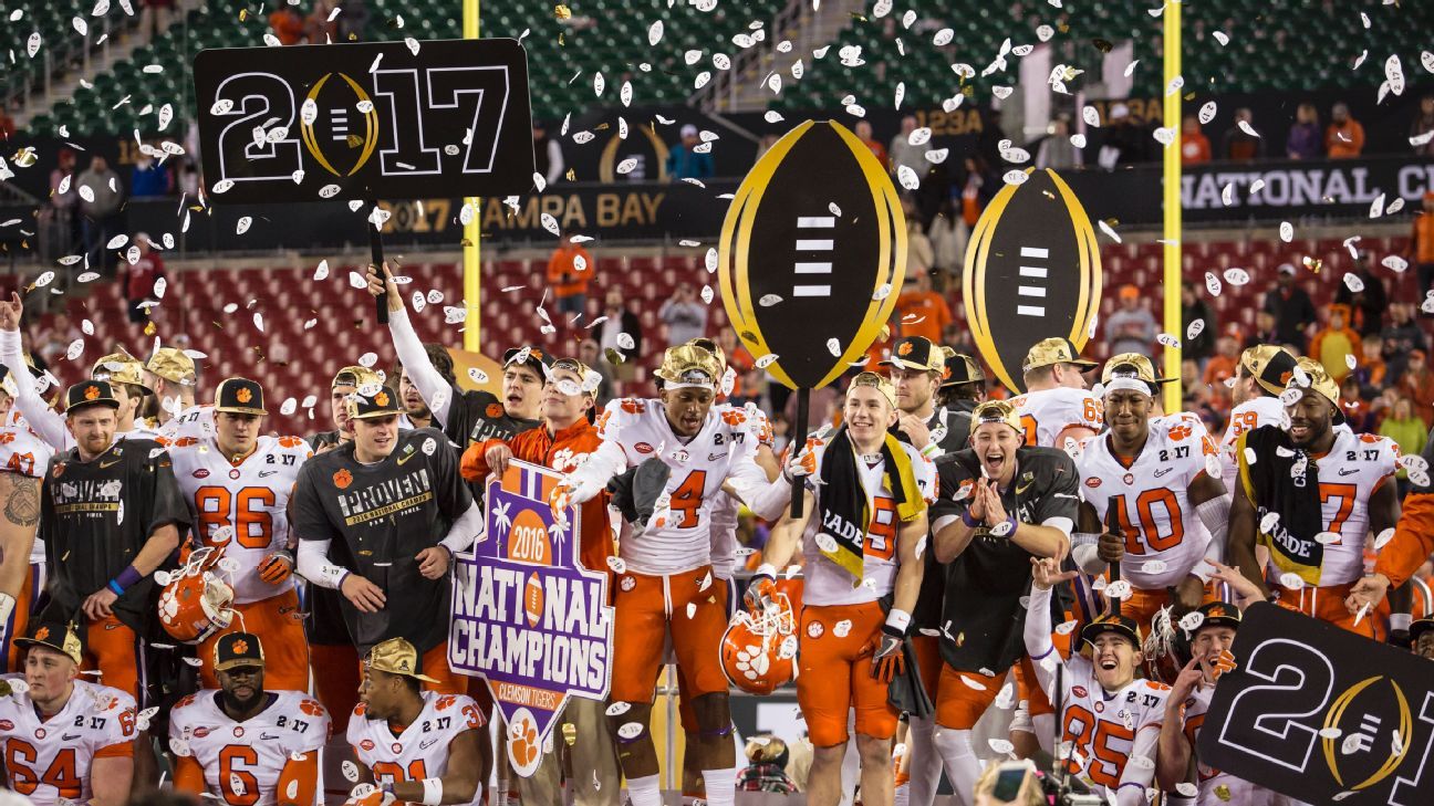 College Football Playoff schedule creates unreal football weekend