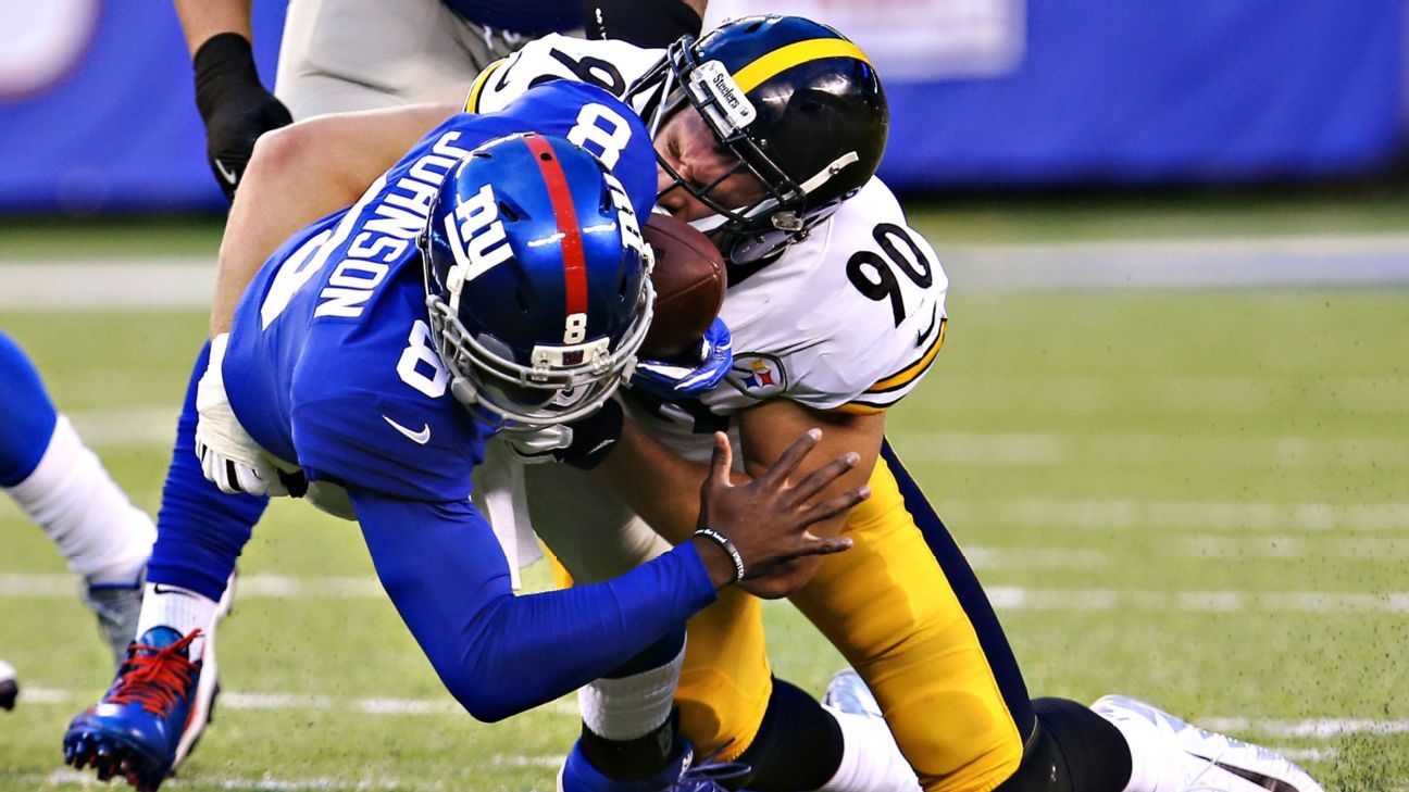 East Rutherford, New Jersey, USA. 11th Aug, 2017. Steelers' linebacker T.J.  Watt (90) during NFL pre-season action between the Pittsburgh Steelers and  the New York Giants at MetLife Stadium in East Rutherford