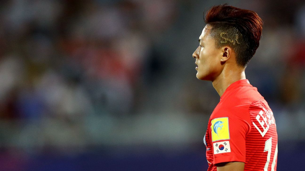 South Korea's preliminary World Cup squad includes Lee Seung-woo and ...