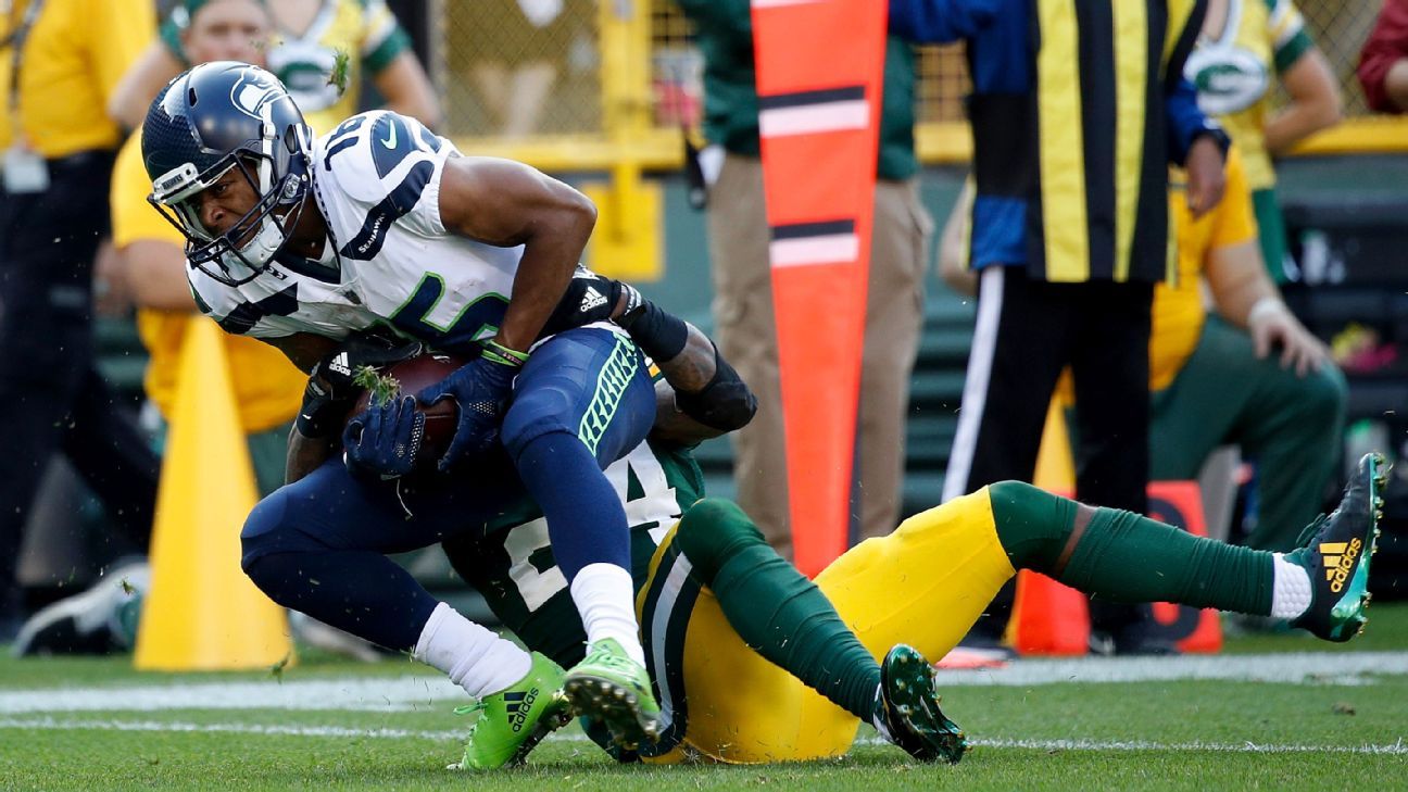 Seahawks' Tyler Lockett says staying 'poised' key to outlasting Packers