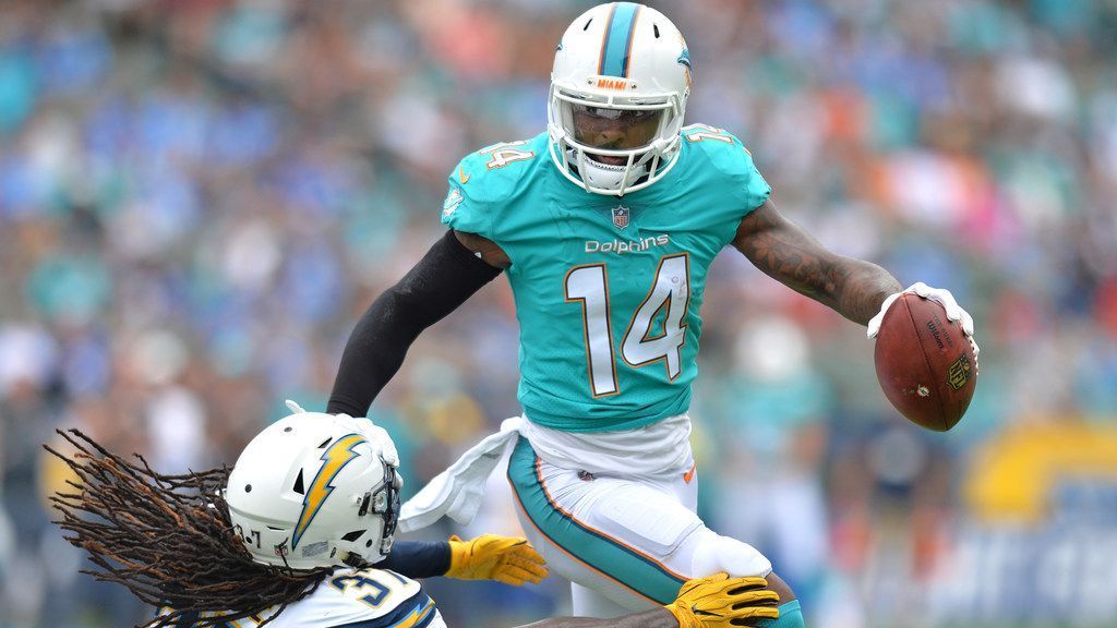 Dolphins WR Jarvis Landry under investigation for possible domestic battery