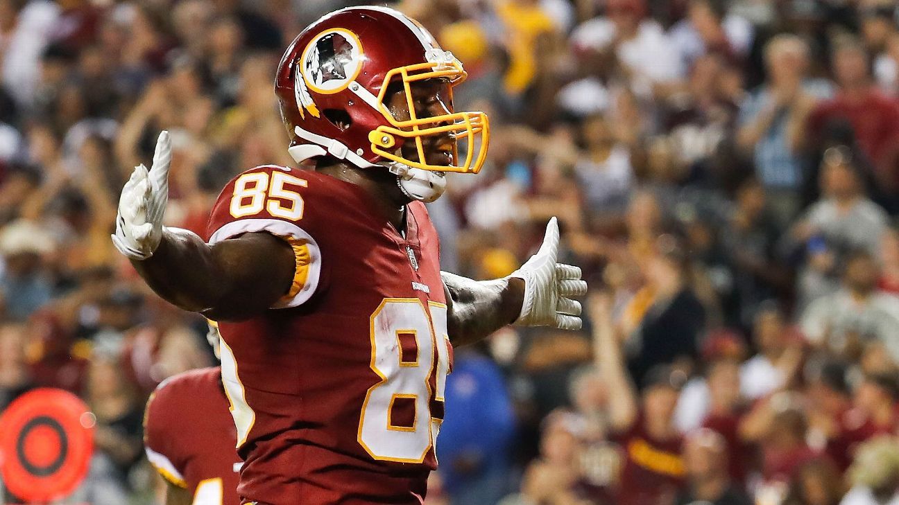 Redskins Re-Sign Tight End Vernon Davis