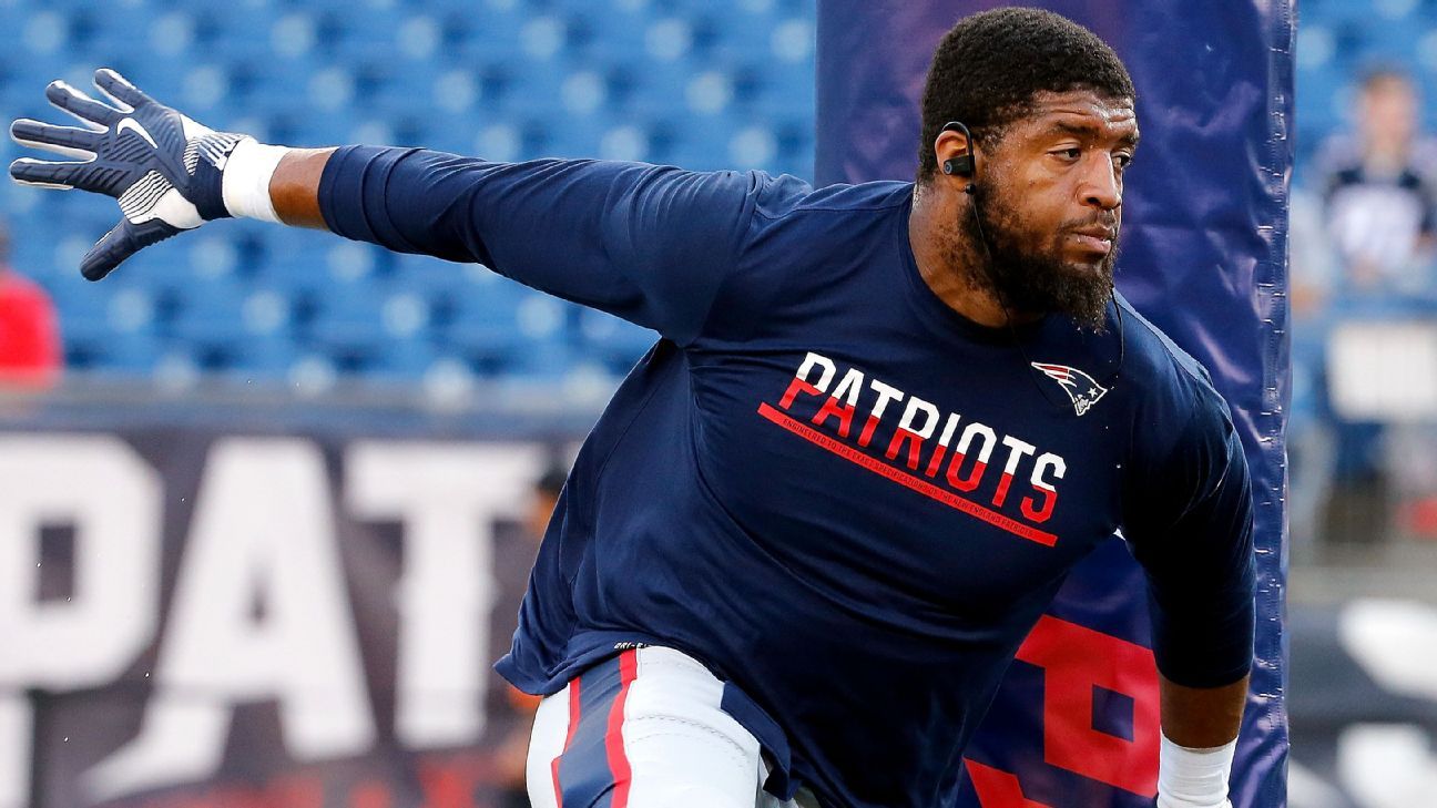 Patriots DE Deatrich Wise Jr. in a walking boot during offseason program  (Report) 