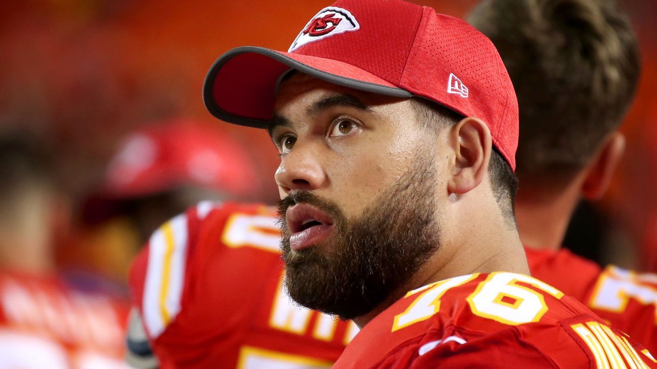 Laurent Duvernay-Tardif, Chiefs Agree to 5-Year Contract Extension