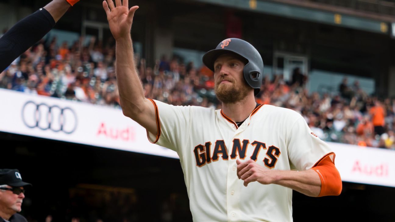 Giants and OF Hunter Pence agree on 5-year deal worth $90 million 