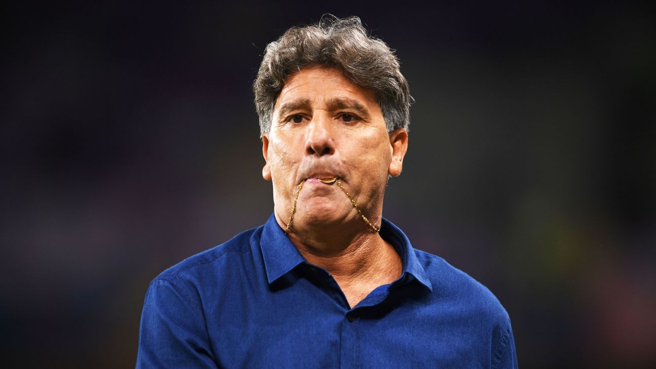 OPINIÃO: Renato Gaúcho exagera no personagem e parece acreditar de verdade que é maior que o Grêmio