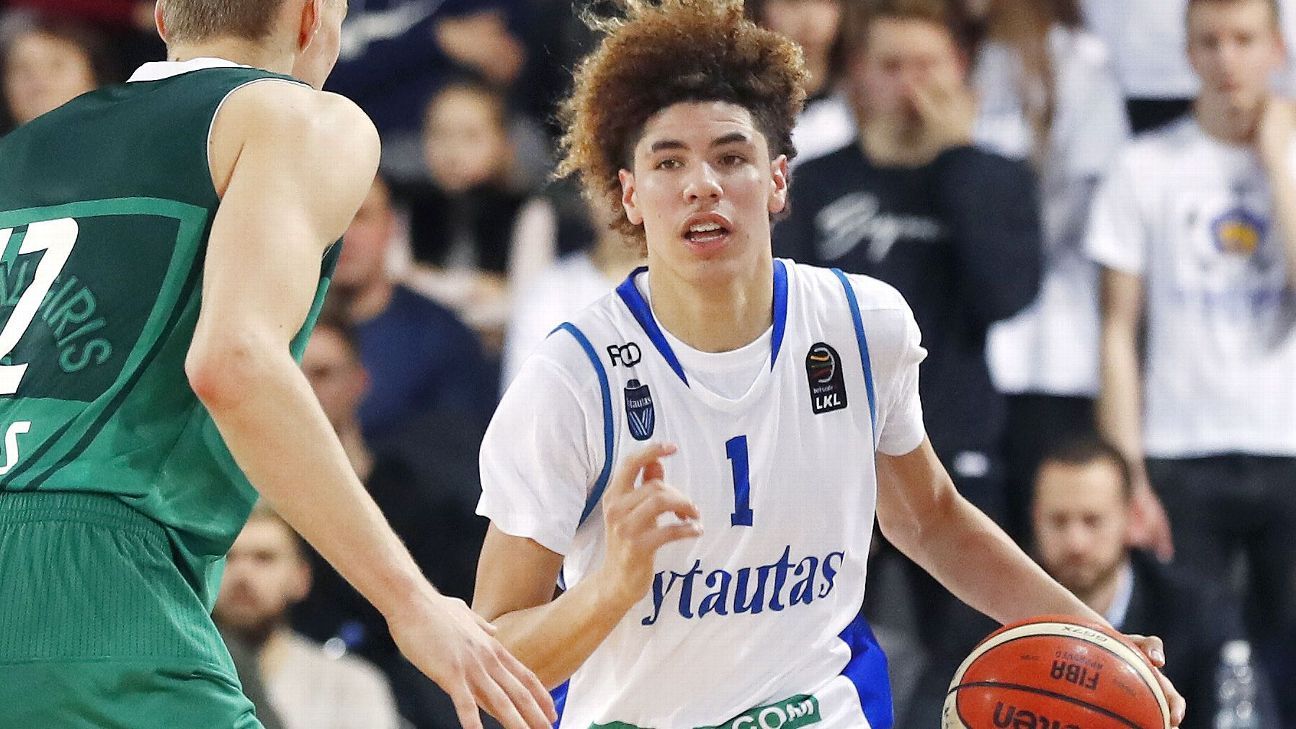 LiAngelo Ball, LaMelo Ball combine for 29 points in Lithuanian professional debut ESPN