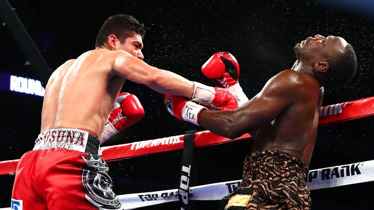 Gilberto 'Zurdo' Ramirez defeats Habib Ahmed by TKO to retain super