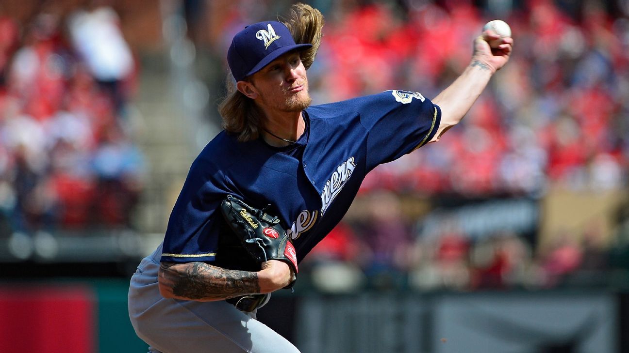 Josh Hader apologizes for racist tweets, claims they don't reflect