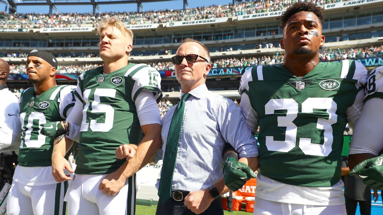 New York Jets CEO won't discourage players from kneeling despite NFL's