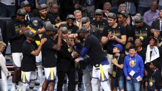 Con 3 Titulos En 4 Anos Warriors Ya Es De La Elite De La Nba