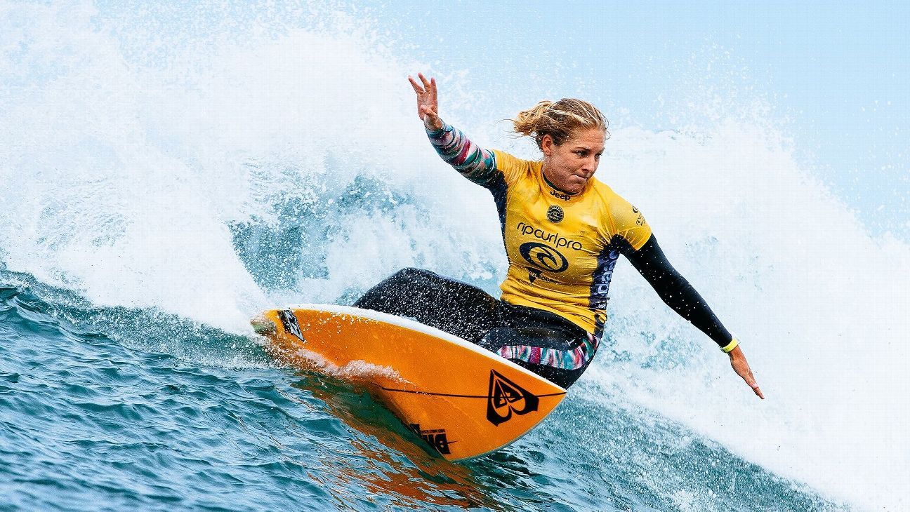 World Surf League to offer equal prize money to women beginning in 2019 season ESPN World Surf League to offer equal prize money to women beginning in 2019 season ESPN