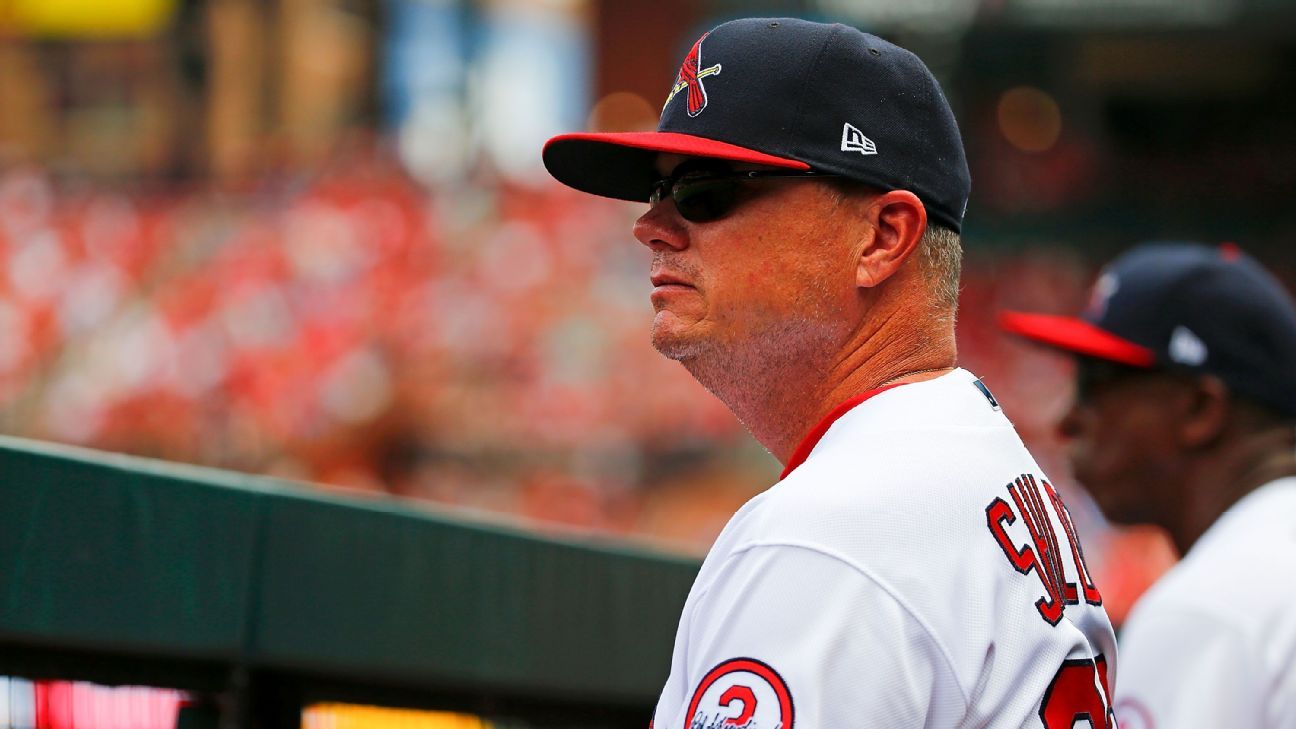 Why Shildt, the Cardinals need to move Carpenter to part-time