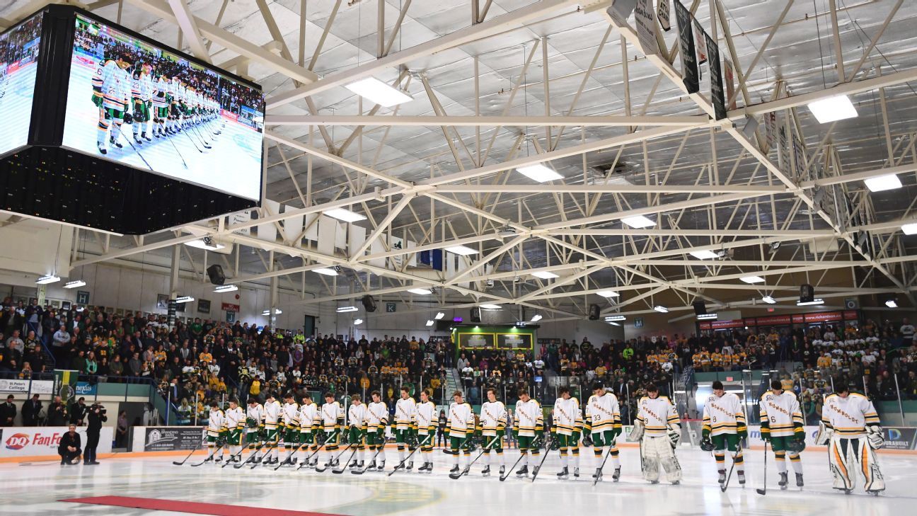 Humboldt Broncos play emotional first game since bus crash