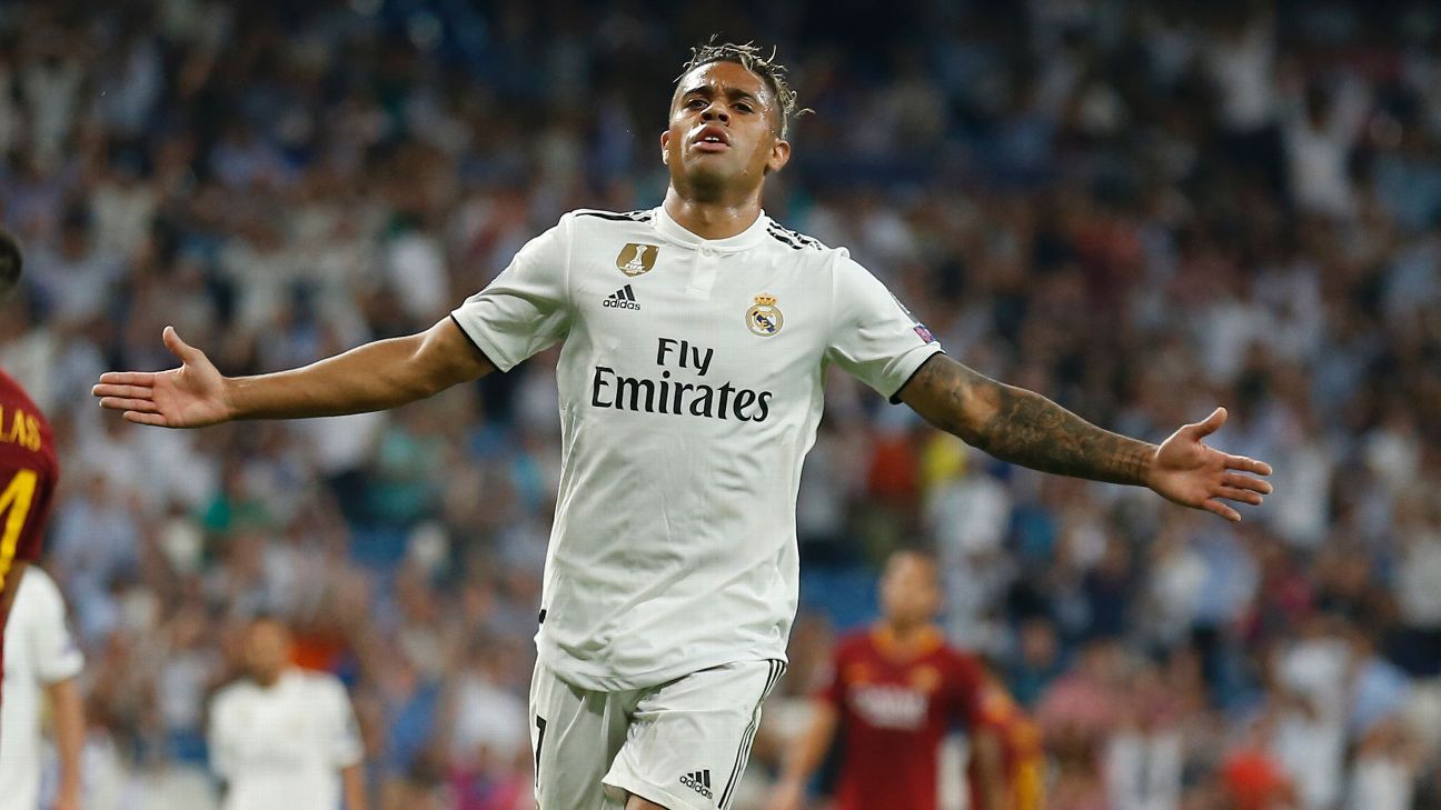 Real Madrid fans react on Twitter to Mariano Diaz being given the iconic  number 7