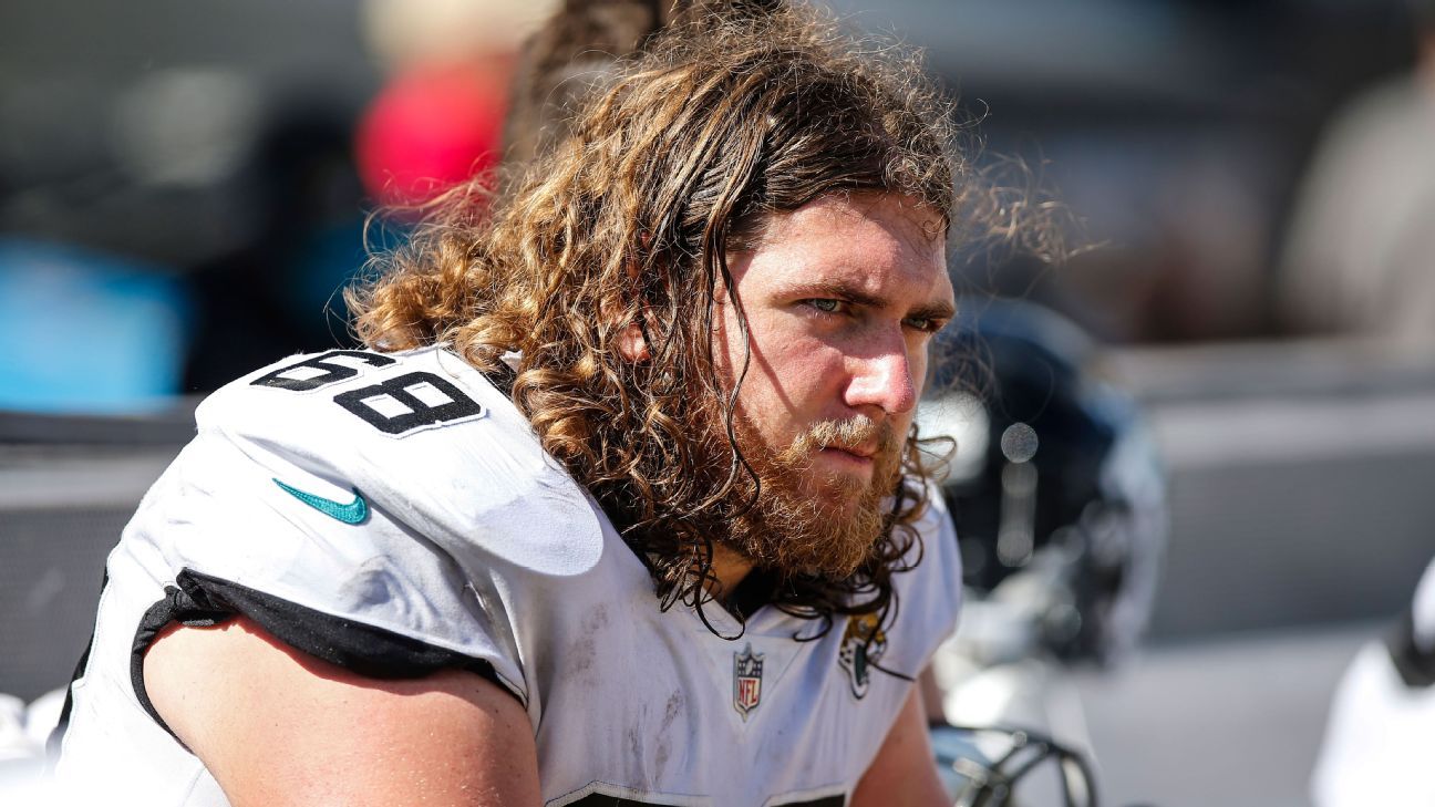 Commanders Cut All-Pro Andrew Norwell As Training Camp Begins