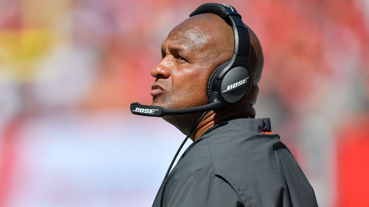 Hue Jackson talks about, and possibly tampers with, Darren