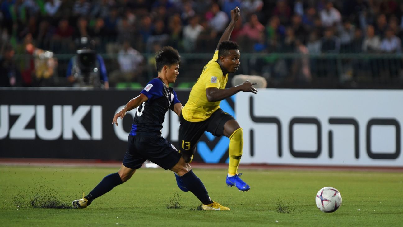Malaysia edge Cambodia in AFF Suzuki Cup as Vietnam cruise