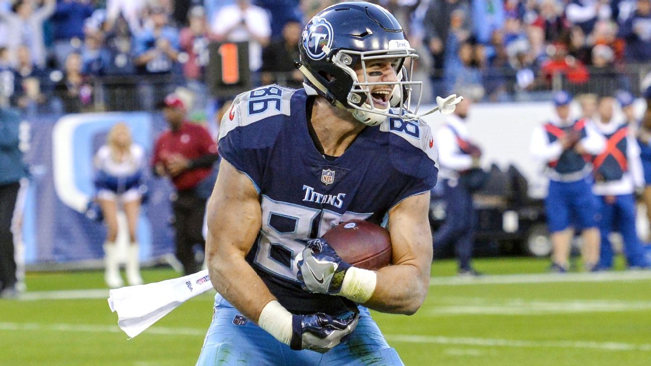 Tennessee Titans' Anthony Firkser cracks PFF's TE rankings for 2021