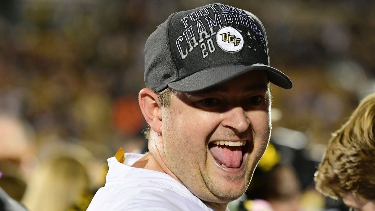 Josh Heupel of UCF to coach Tennessee Volunteers