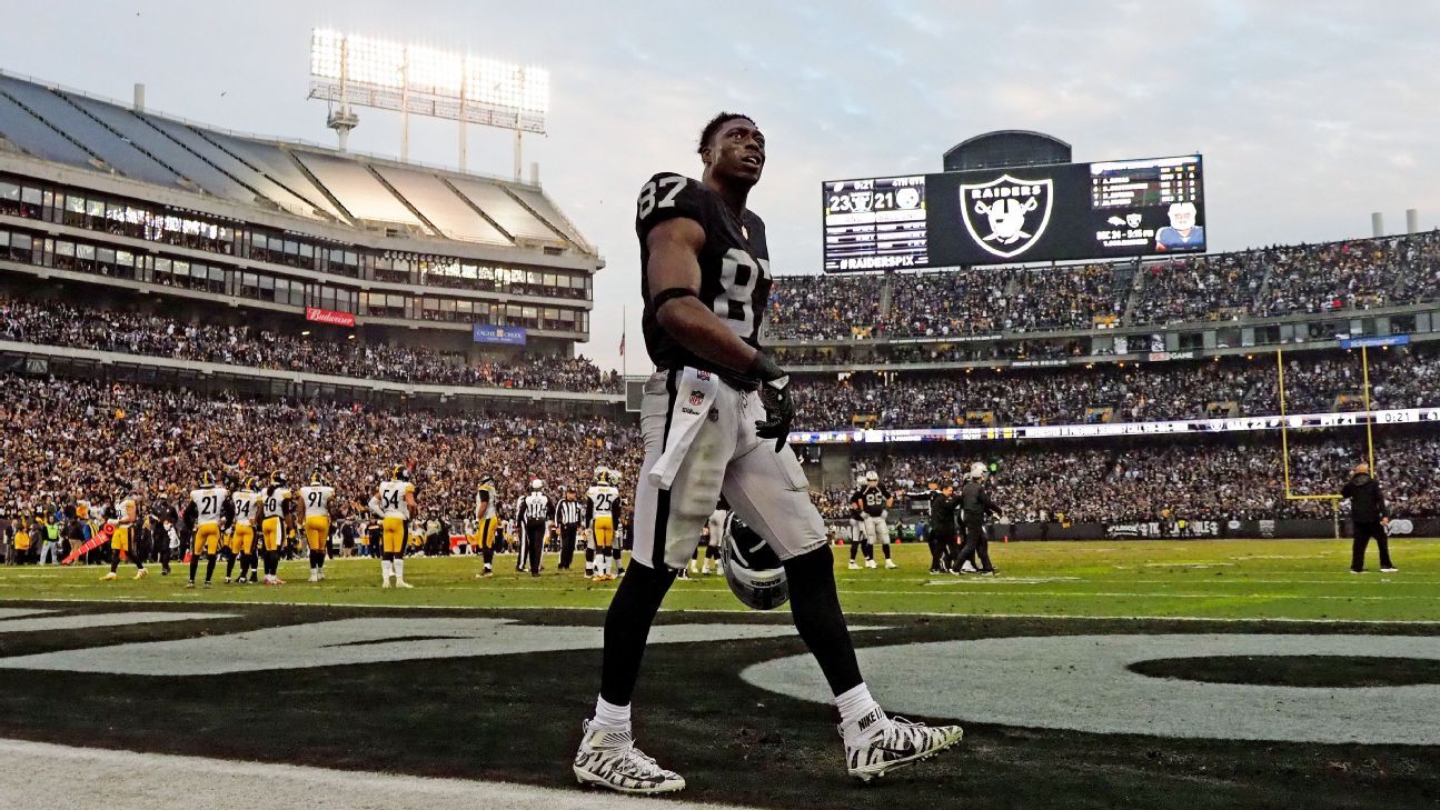 Raiders suffer painful Oakland Coliseum finale loss as Vegas looms