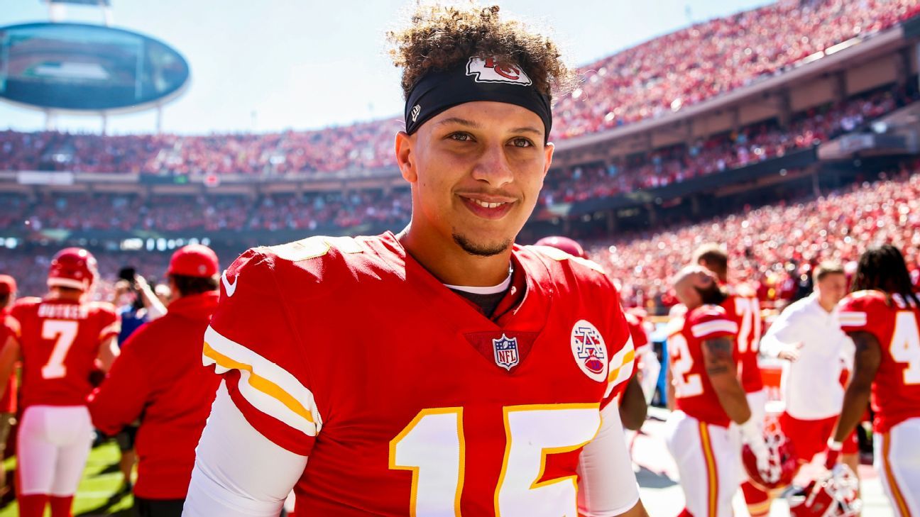 Chiefs CEO Clark Hunt excited about QB Patrick Mahomes