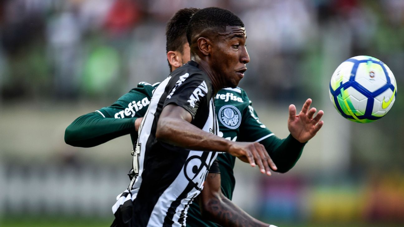 Barcelona agree €12m deal to sign Brazilian Emerson from ...