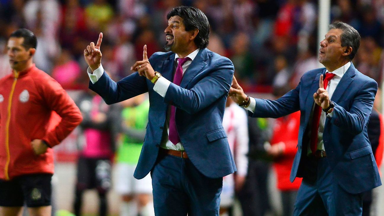 Cardozo cree que Alexis Vega está presionado