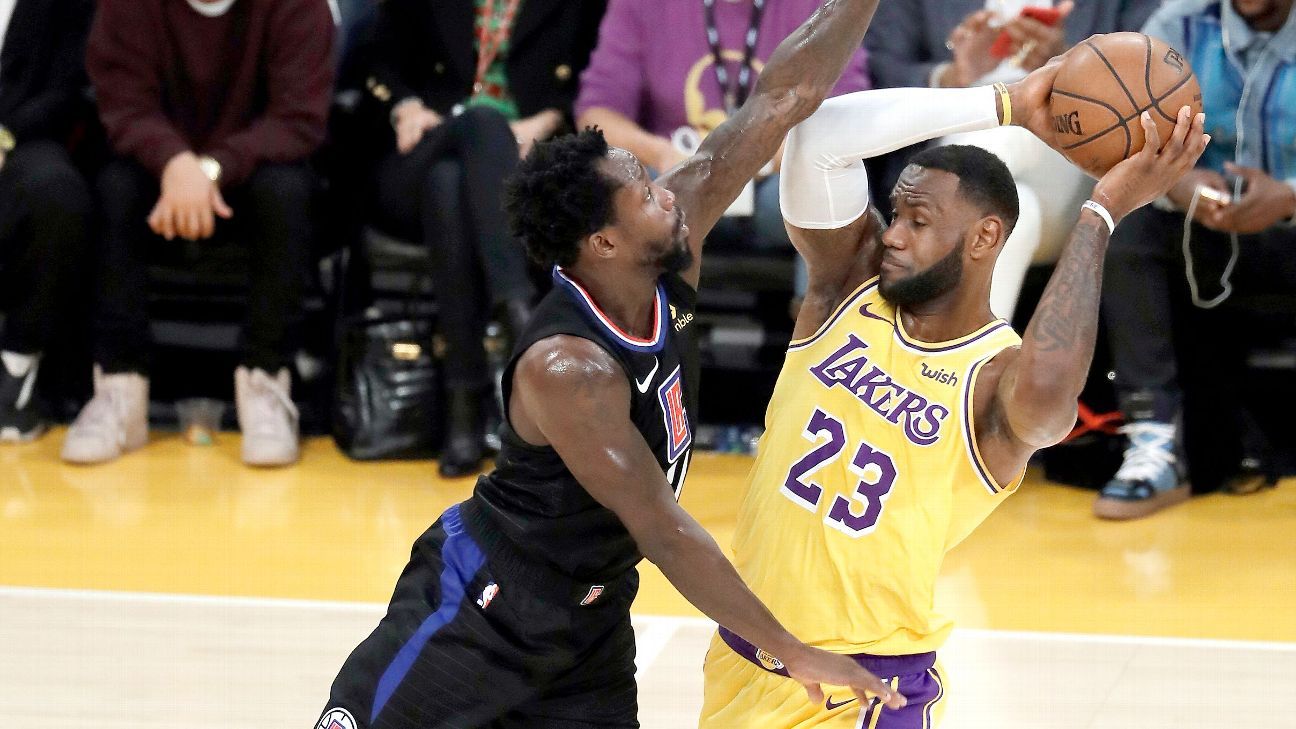 Patrick Beverley hit LeBron with the “too small” celebration after scoring  on him. 🔥😂 (h/t @bleacherreport)