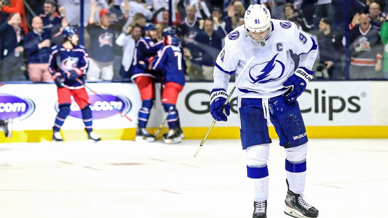 Tampa Bay Lightning playoff hopes come to end in 7-3 loss to Columbus