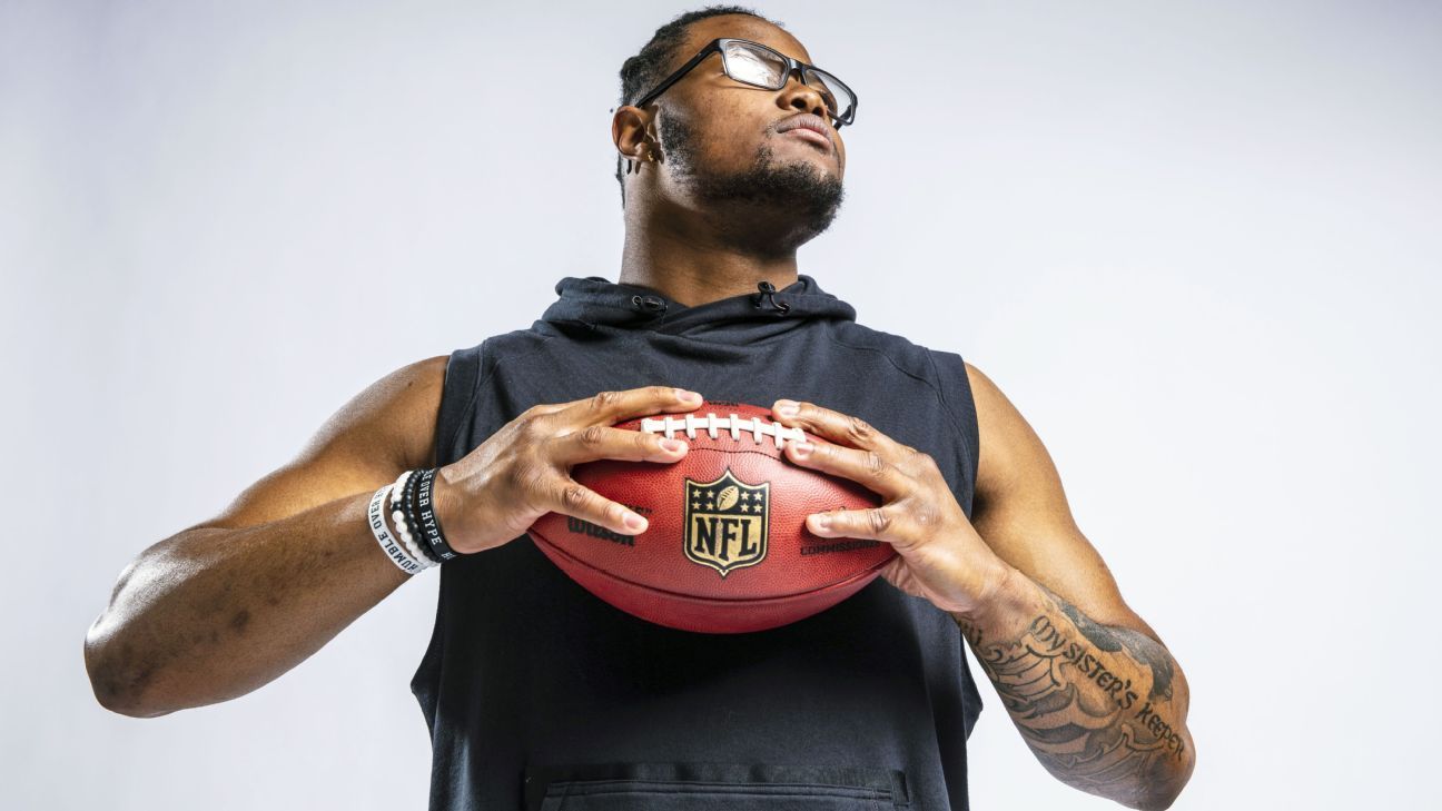 NFL prospect Rashan Gary is a pioneer with own sports agency