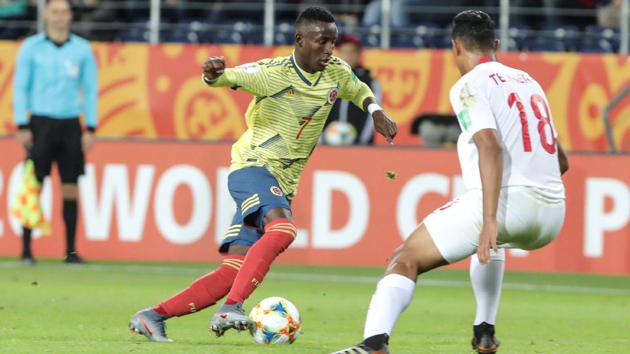 Resultado de imagem para Palmeiras faz notificação de que comprará Ivan Angulo por R$ 12 milhões