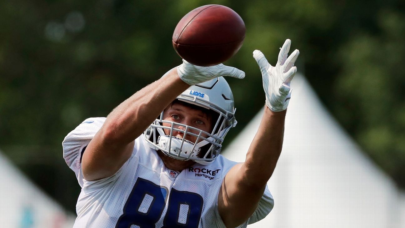 Detroit Lions camp: Rookie tight end T.J. Hockenson impressive