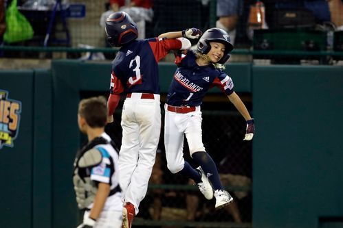 Curacao eliminates Canada at Little League World Series with 4-2 win