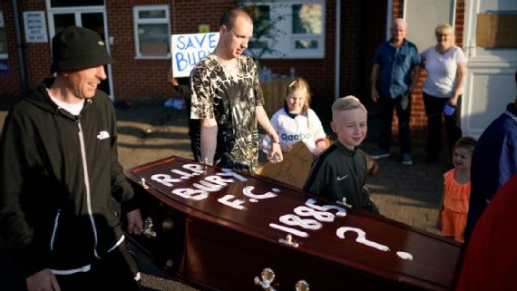 Bury Expelled From Efl Bolton Teeter On The Brink The Dark