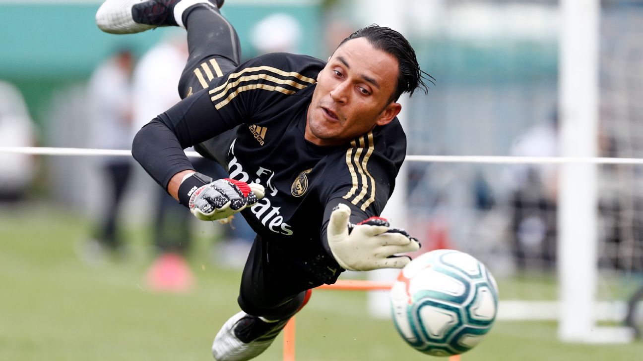 Keylor Navas se entrena con normalidad a la espera de Keylor Navas se entrena con normalidad a la espera de