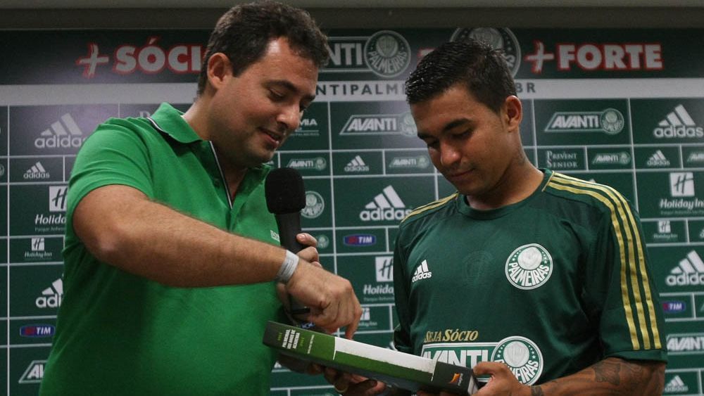 A lista dos 13 jogadores do Palmeiras que estavam fora dos planos com Mano  e Mattos 